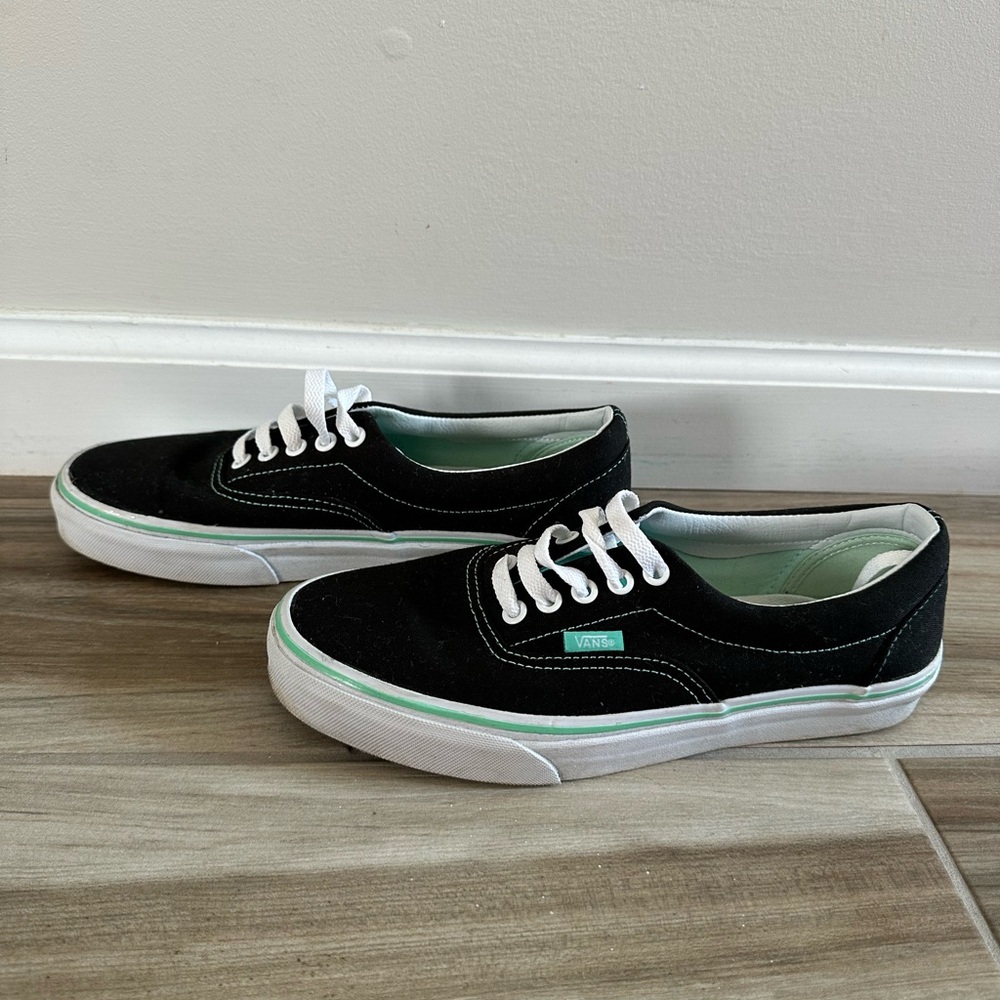 Vans Era 2 Tone Black and Teal Cockatoo Canvas Shoes - Picture 6 of 9
